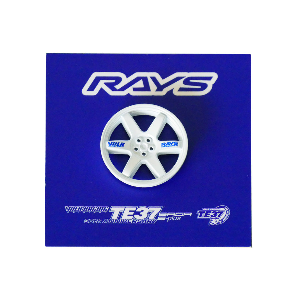 RAYS TE37 30TH RAYS x LEEN CUSTOMSコラボ ピンバッジ