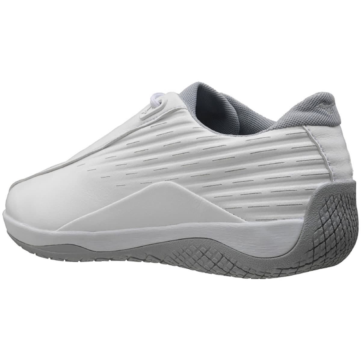 店頭在庫ありMizuno(ミズノ)ドライビングシューズ ベアクラッチ【BARECLUTCH】