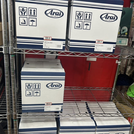 arai GP6S店頭販売