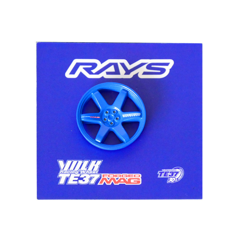 RAYS TE37 30TH RAYS x LEEN CUSTOMSコラボ ピンバッジ