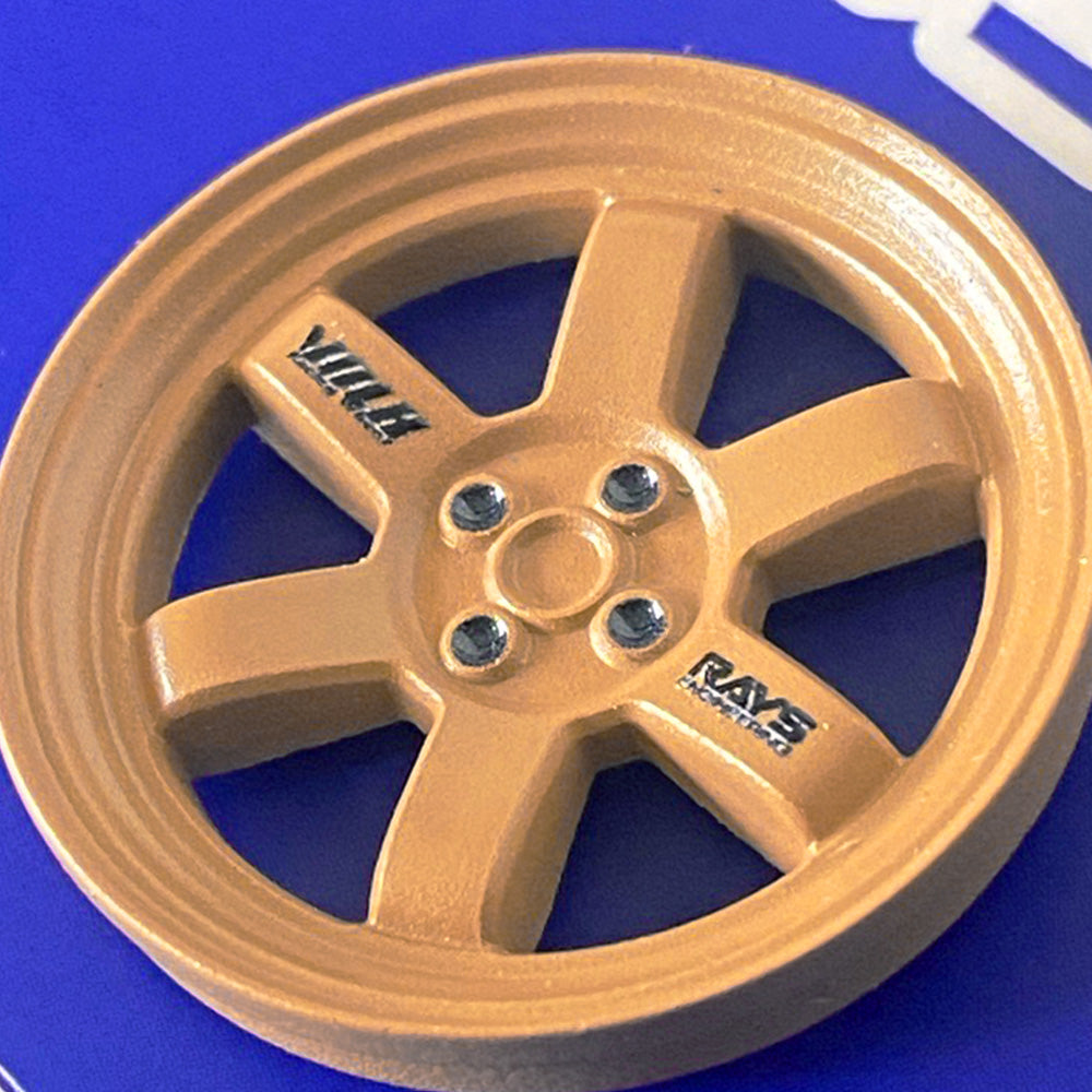 RAYS TE37 30TH RAYS x LEEN CUSTOMSコラボ ピンバッジ